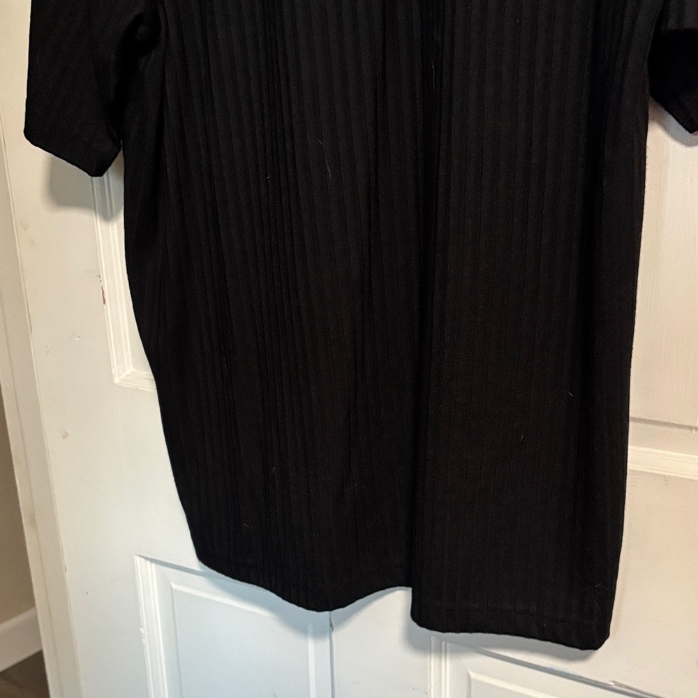 Axcess Black Ribbed Short Sleeve Tee - Picture 5 of 5